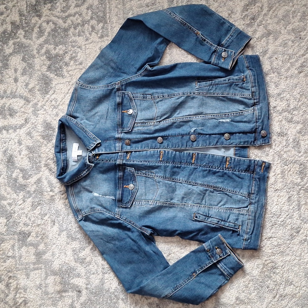 NWOT. New Directions jean jacket women's size M